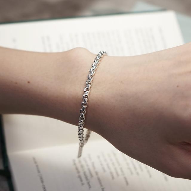 [新品未使用]純銀 銀盃　★SILVER1000★美品★ 純銀 銀杯 盃 SILVER1000 シルバー 重さ約175.8g 桐紋 酒器 1849-3