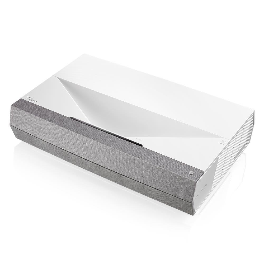 Optoma奧圖碼 CinemaX D2+ 是一款高效能4K超短焦雷射投影機，適合商務與家用劇院使用。具備3000流明亮度、1,800,000:1高對比度，以及0.25:1投射比例，只需30cm距離即可投影100吋大畫面。支援4K Ultra-HD解析度(3820x2160)、16:9畫面比例，內建喇叭與雷射光源，燈泡壽命長達30,000小時(Eco模式)。白色系設計，尺寸576x383x130mm，重量輕巧，保固三年以上，BSMI認證R43081，完美實現居家娛樂與專業投影需求。