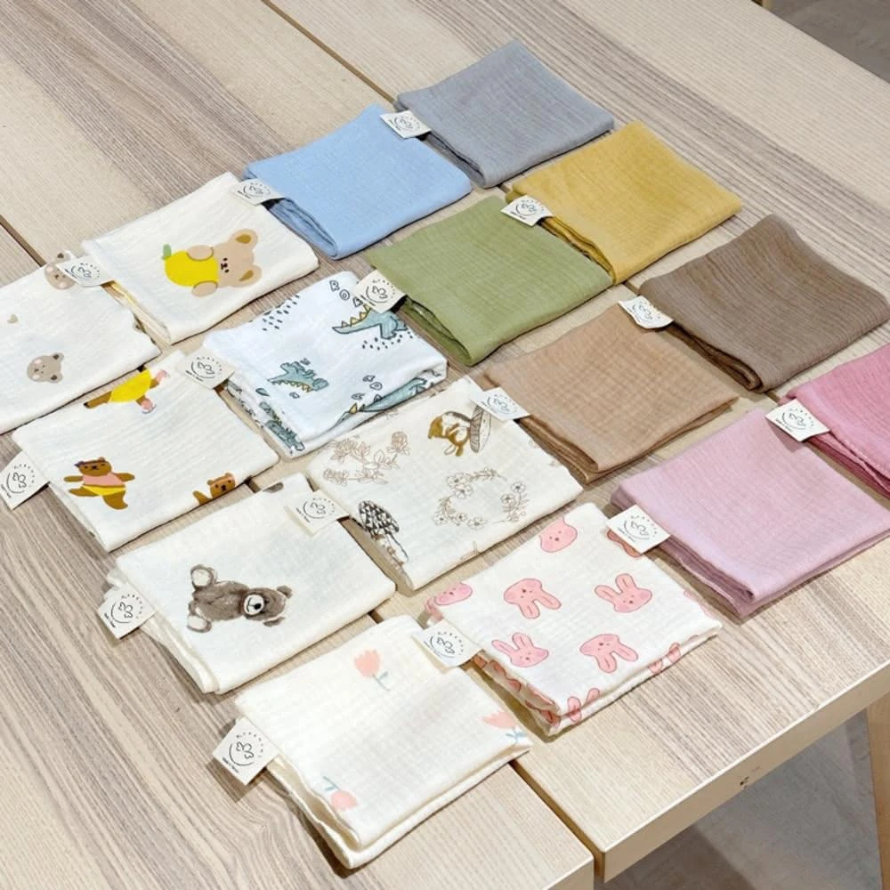 kobemoms台灣製紗布口水巾(純棉小方巾 手帕 熊熊紗布巾 皺皺紗布巾 紗布巾 洗澡巾 紗布口水巾)