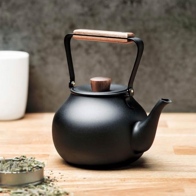 日本宮崎製作所日製18-8不鏽鋼茶壺(木柄/附濾網)-700ml-多色可選