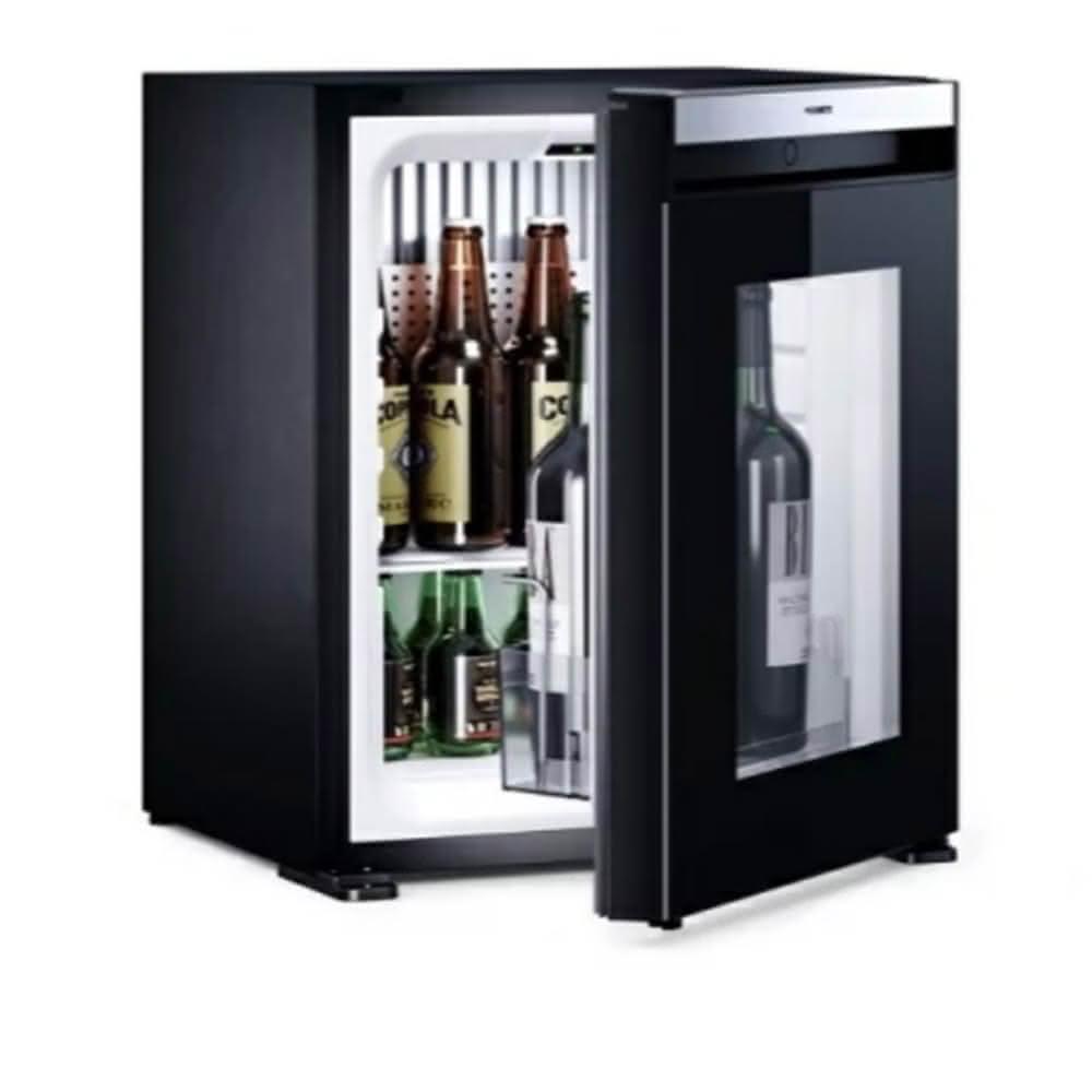 DOMETIC N30G 單門冰箱，黑色系設計，採用定頻馬達，右開門方向，適合小型空間使用，公升數區間300公升以下，產自中國，全機及壓縮機保固1年，BSMI許可字號R36465，無能源效率標章及環保冷媒資訊，無含安裝服務，提供可靠的冷藏解決方案。