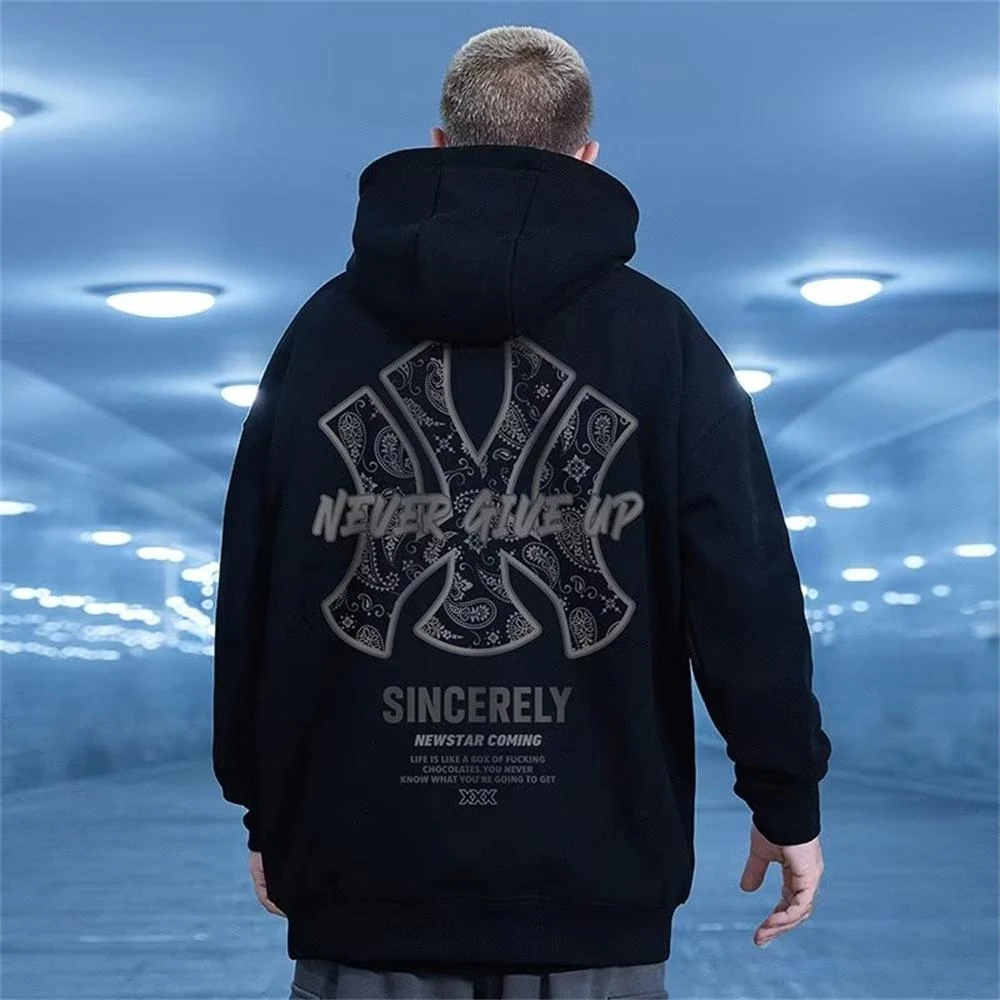 【B1 地下室】帽T 嘻哈NeverGiveUp印刷連帽長袖T恤 男生衣服 美式復古上衣 大尺碼8XL NL663110