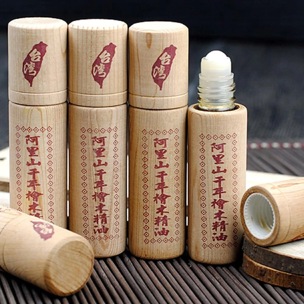 【晨豐商行】台灣檜木精油 台灣阿里山千年檜木精油滾珠瓶系列10cc 芬多精香氣/檜木天然樹紋阿里山千年檜木精油滾珠瓶