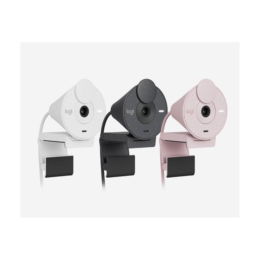 BRIO 300 是一款商務用網路攝影機，採用自動光線校正技術，提供 Full HD 1080p 高畫質影像。此款攝影機使用至少 48% 回收塑膠（PCR）製造，符合環保理念。內建麥克風，支援網路與協定連線，尺寸為 63x53x45 mm，提供珍珠白與石墨黑兩種顏色選擇，適合辦公室或會議室使用。