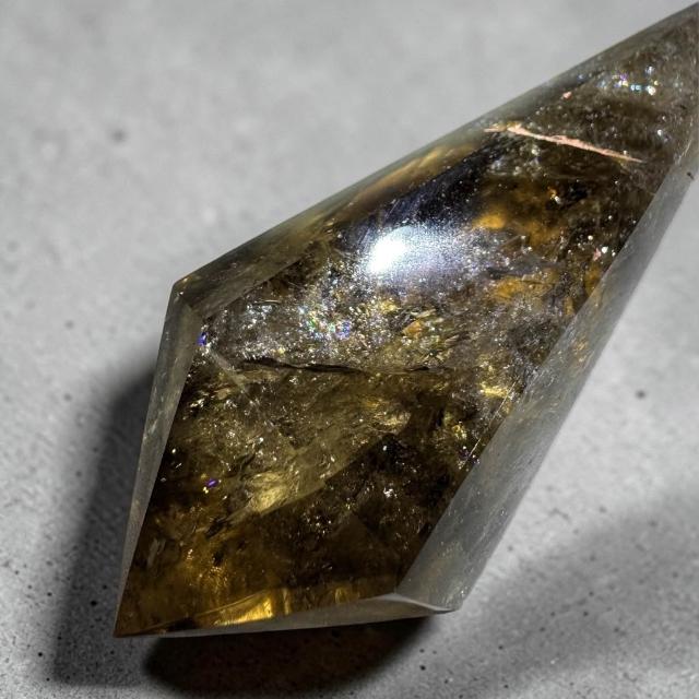 水晶 自然結晶 置物 約10cm No.105 茶水晶靈擺項鍊吊墜｜大片彩虹光｜巨無霸主石106×43mm｜天然