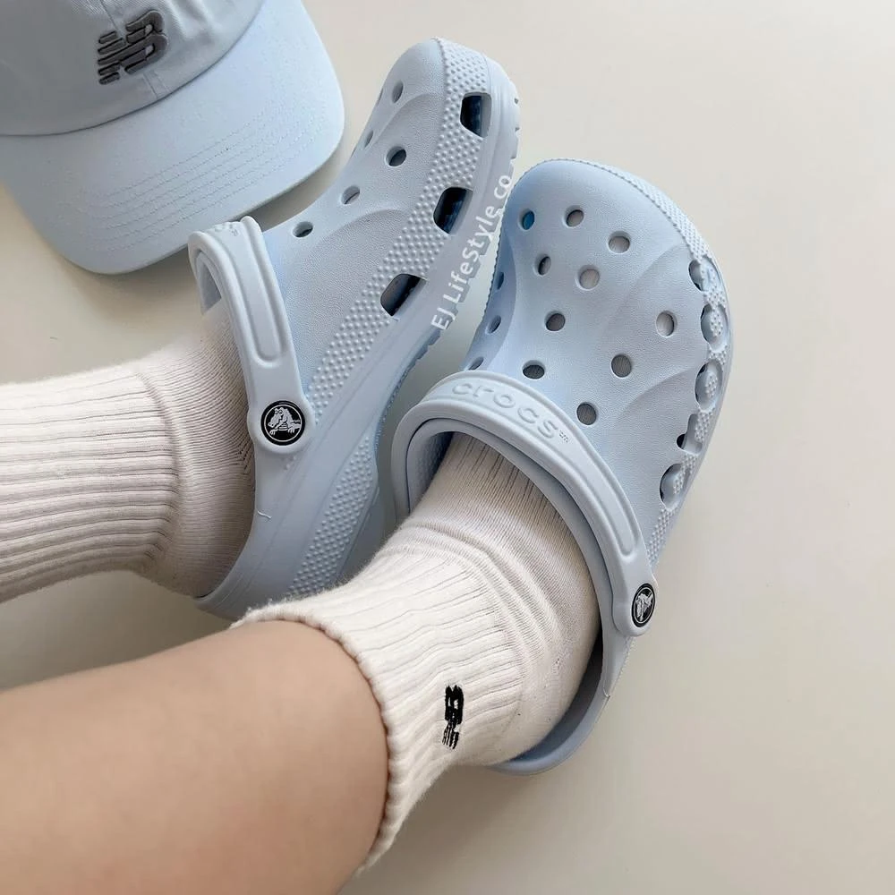 【Crocs】CROCS BAYA CLOGS 貝殼 一般底 防水 拖鞋 寶寶藍 深奶茶 208186